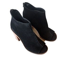 Lucky Brand Women's Vacob Open Toe Bootie Ankle Boot